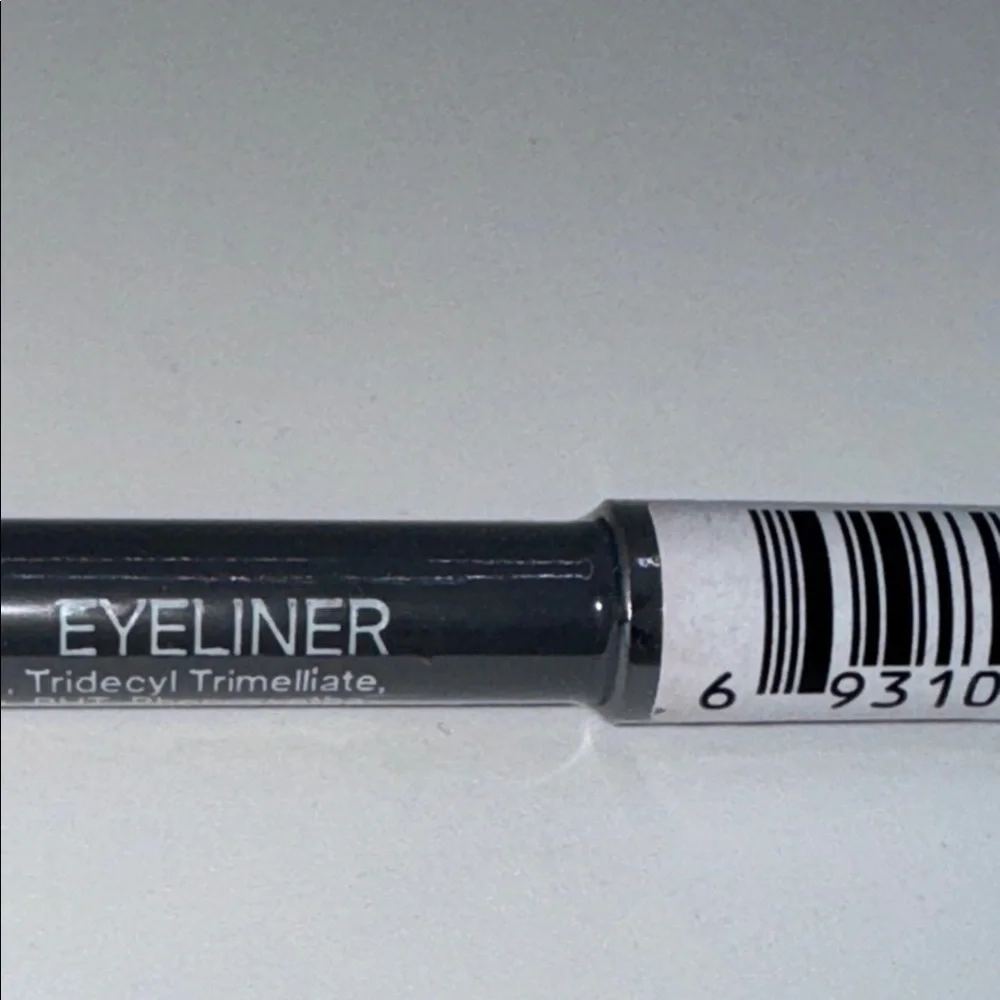 OFRA Eyeliner Pencil in Black Full Size 1.2G New & Sealed